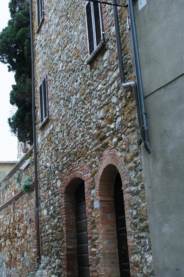 Antica Torre "La Casalta" Apartment Petroio Bagian luar foto