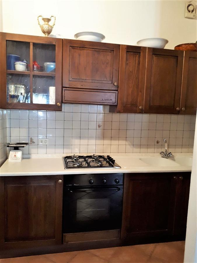 Antica Torre "La Casalta" Apartment Petroio Bagian luar foto
